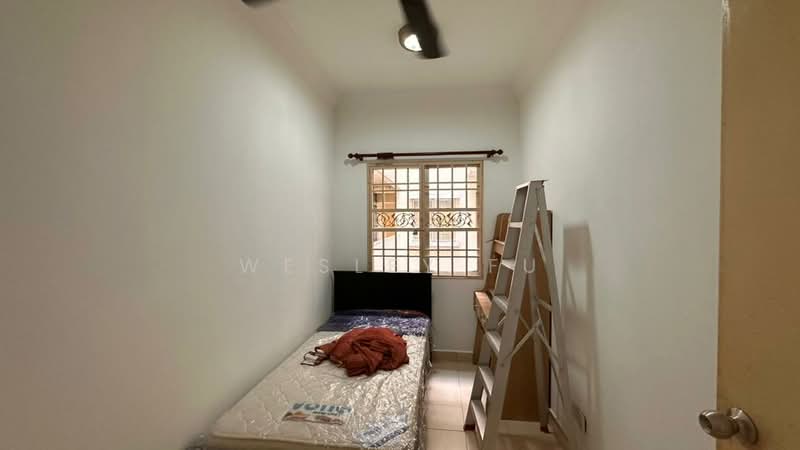 Apartment for Rent at Serdang Villa Apartment - Wesley Fu - Bedroom - PropertyGuru.com.my
