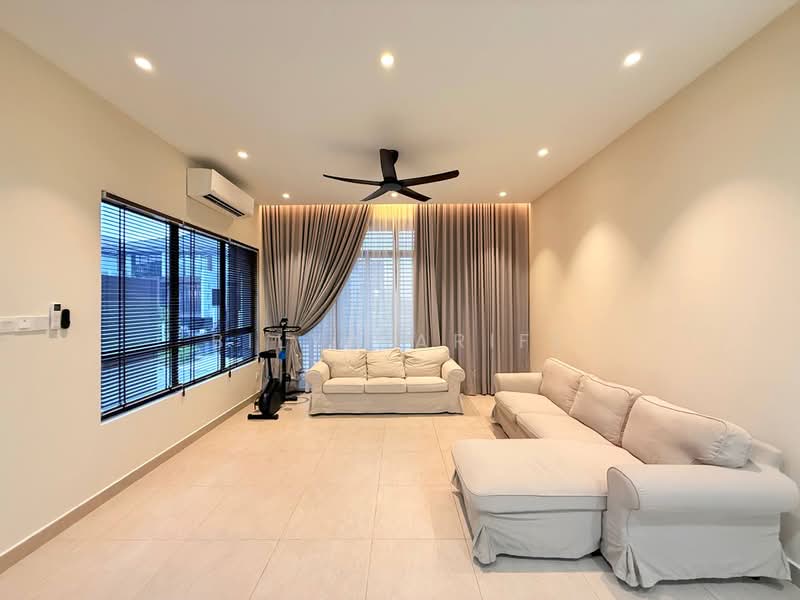 Rumah Teres 3 Tingkat untuk Dijual di Cyberjaya (Selangor) - BILYA ARIFF - Living Room - PropertyGuru.com.my