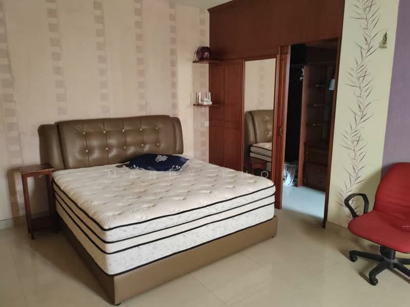 Kondominium untuk Dijual di Platinum Hill PV 8 - Mandy Khoo - Bedroom - PropertyGuru.com.my