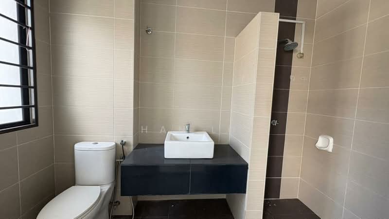 Rumah Teres 2-Tingkat untuk Dijual di M Residence (Rawang) - Ethan Loke - Bathroom - PropertyGuru.com.my