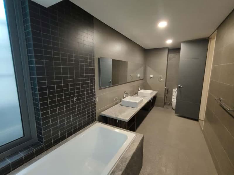 Condominium for Rent at The Breezeway - Kim Chew - Bathroom - PropertyGuru.com.my