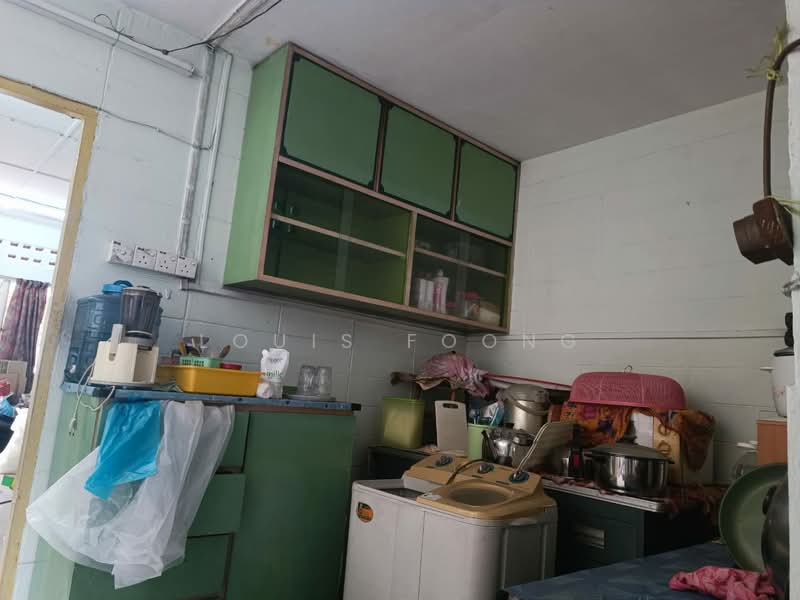 1-storey Terraced House for Sale in Kepong Baru (Kepong) - Louis Foong - Kitchen - PropertyGuru.com.my
