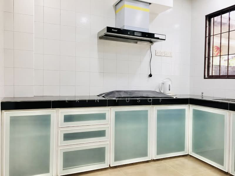 Semi-Detached House for Rent in Shah Alam (Selangor) - Erin Yusof - PropertyGuru.com.my