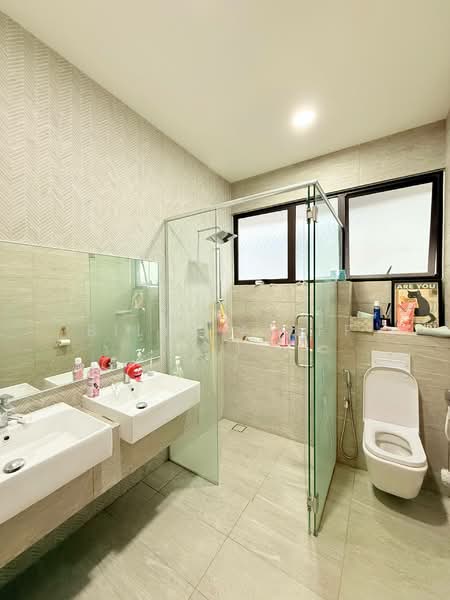 3-storey Terraced House for Rent in Cyberjaya (Selangor) - BILYA ARIFF - Bathroom - PropertyGuru.com.my