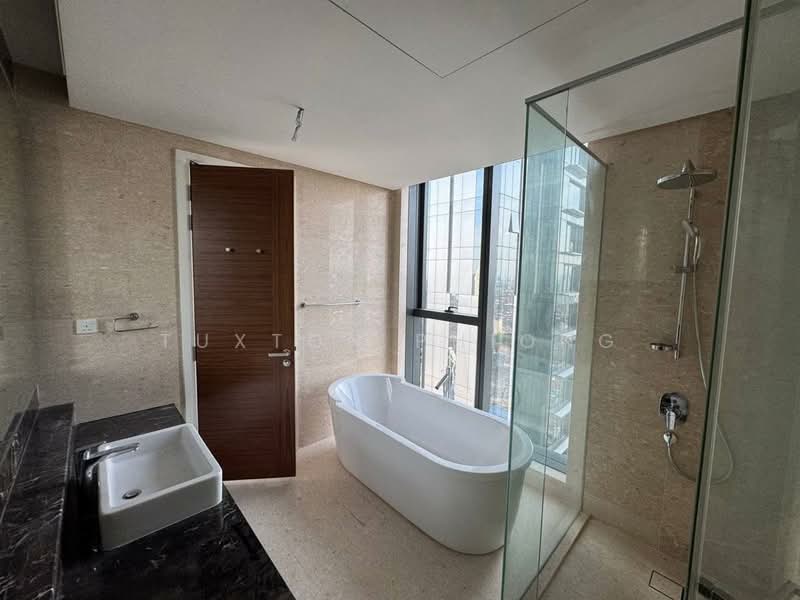 Servis Apartment untuk Dijual di The Astaka @ 1 Bukit Senyum - Tuxton Phiong - Bathroom - PropertyGuru.com.my