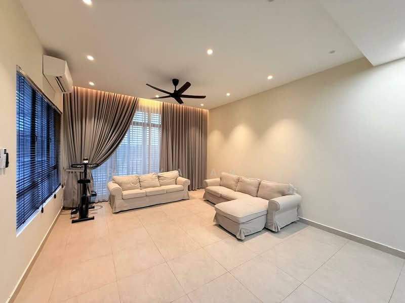 Rumah Teres 3 Tingkat untuk Disewa di Cyberjaya (Selangor) - BILYA ARIFF - Living Room - PropertyGuru.com.my