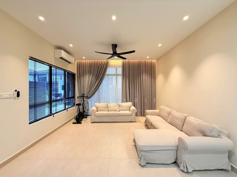 Rumah Teres 3 Tingkat untuk Disewa di Cyberjaya (Selangor) - BILYA ARIFF - Living Room - PropertyGuru.com.my