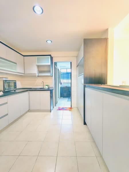 Condominium for Rent at Laman Tasik - Erin Yusof - Kitchen - PropertyGuru.com.my