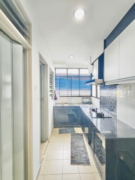 Condominium for Rent at Laman Tasik - Erin Yusof - Kitchen - PropertyGuru.com.my