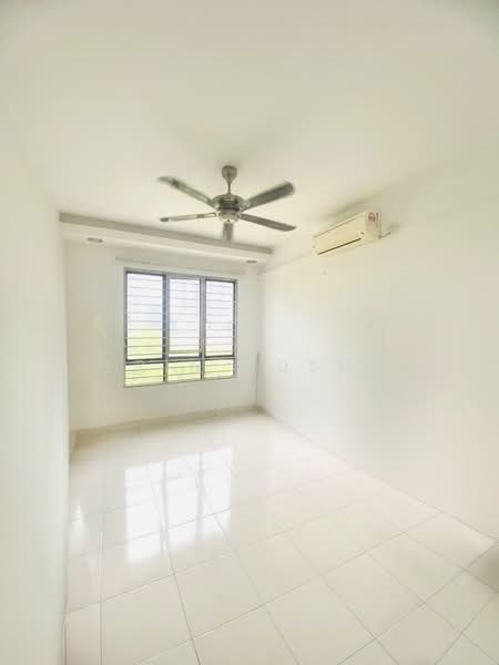 Condominium for Rent at Laman Tasik - Erin Yusof - PropertyGuru.com.my