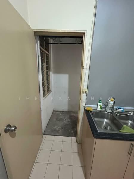 Pangsapuri untuk Dijual di Pangsapuri Lagoon Perdana - Theresa Chew - Interior - PropertyGuru.com.my