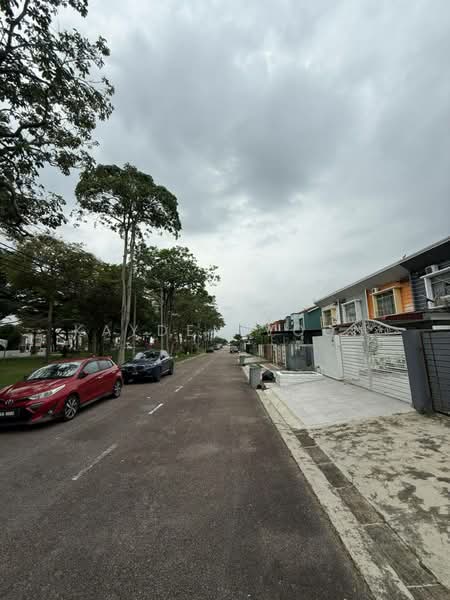 Rumah Teres 2 Tingkat untuk Dijual di Setia Tropika (Johor Bahru) - Kayden Voon - Exterior - PropertyGuru.com.my