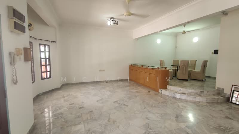 Rumah Teres untuk Dijual di Bandar Sungai Long (Selangor) - Michael Lim - Living Room - PropertyGuru.com.my