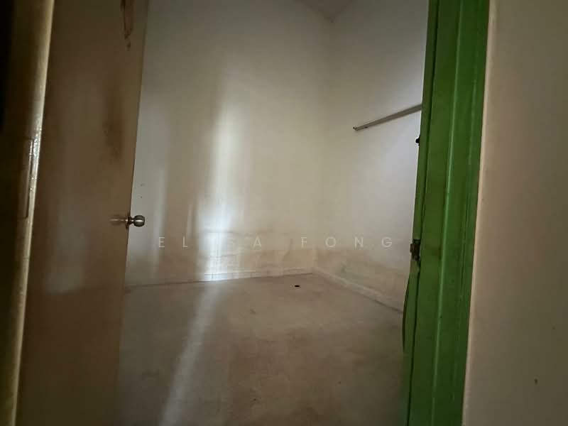 Rumah Teres 1 Tingkat untuk Dijual di Bandar Kinrara Seksyen 1 (Bandar Kinrara) - Elisa Fong - Room - PropertyGuru.com.my
