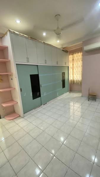 Rumah Teres 1 Tingkat untuk Dijual di Taman Pelangi Indah (Ulu Tiram) - Jeff Lee - Interior - PropertyGuru.com.my
