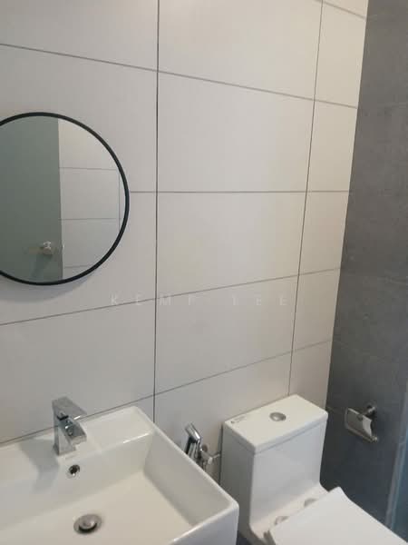 Servis Apartment untuk Disewa di The Era @ Duta North - Kemp Lee - Bathroom - PropertyGuru.com.my