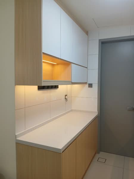 Servis Apartment untuk Disewa di The Era @ Duta North - Kemp Lee - Kitchen - PropertyGuru.com.my