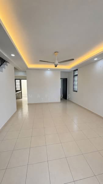Rumah Teres 2 Tingkat untuk Dijual di Taman Sri Pulai Perdana 2 (Skudai) - Marcus Tey - Living Room - PropertyGuru.com.my