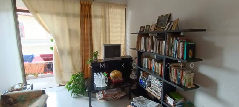 Kondominium untuk Dijual di Logan Ville - William KC Wong - Living Room - PropertyGuru.com.my