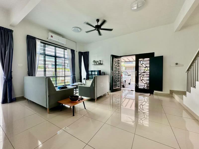Rumah Kluster untuk Dijual di Taman Pulai Hijauan (Skudai) - Noctis Tan - Living Room - PropertyGuru.com.my