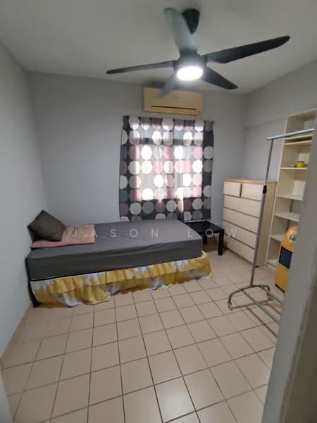 Condominium for Rent at Perdana Exclusive - Jason Low - Bedroom - PropertyGuru.com.my