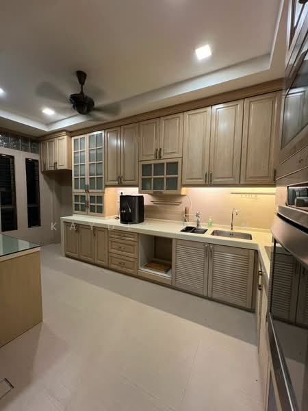 Rumah Berkembar untuk Dijual di Austin (Johor Bahru) - Kayden Voon - Kitchen - PropertyGuru.com.my