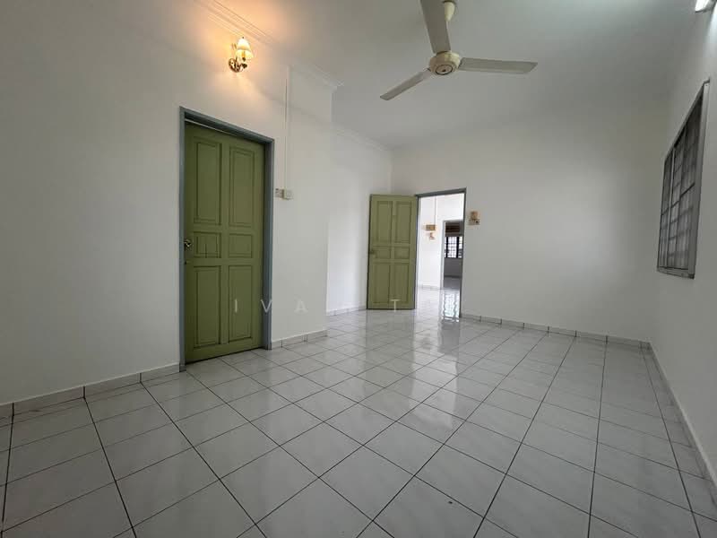 Semi-Detached House for Sale in Taman Sinfar (Ipoh) - Ivan Tai - PropertyGuru.com.my