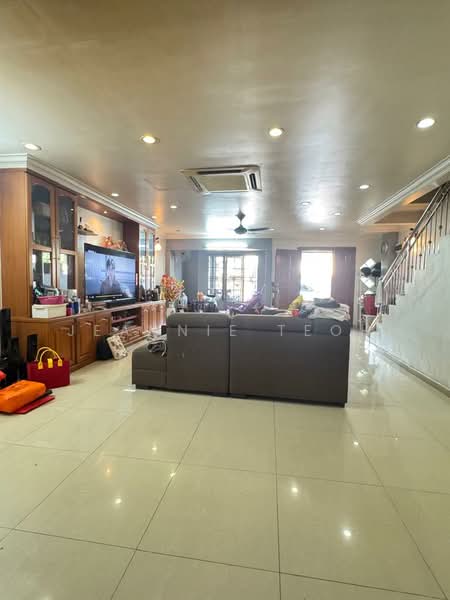 Rumah Teres 2 Tingkat untuk Dijual di Taman Cheras Mewah (Cheras) - Jeannie Teoh - Living Room - PropertyGuru.com.my