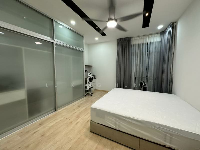 Kondominium untuk Dijual di Parkhill Residence - Lu King Hung - Bedroom - PropertyGuru.com.my