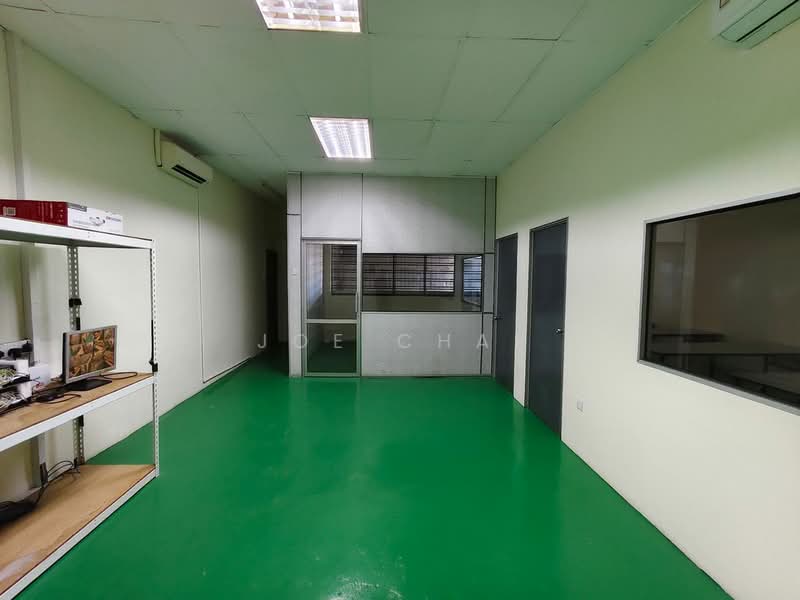 Factory for Rent in Taman Perindustrian Desa Plentong (Masai) - Joe Chai - Interior - PropertyGuru.com.my