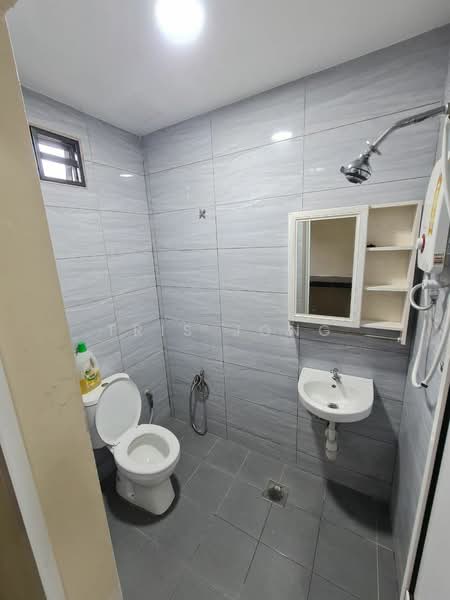 2-storey Terraced House for Rent in Bukit Beruntung (Selangor) - Tris Jong - Bathroom - PropertyGuru.com.my