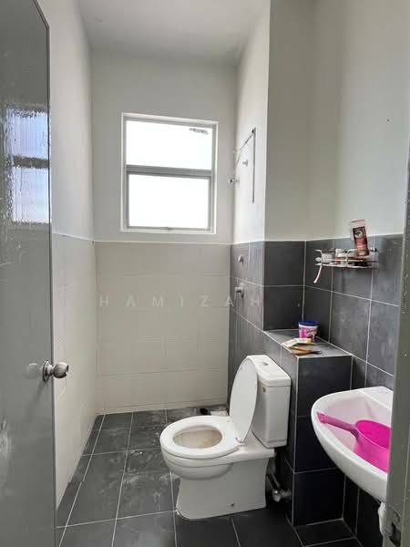 2-storey Terraced House for Rent in Puncak Alam (Selangor) - Hamizah . - PropertyGuru.com.my