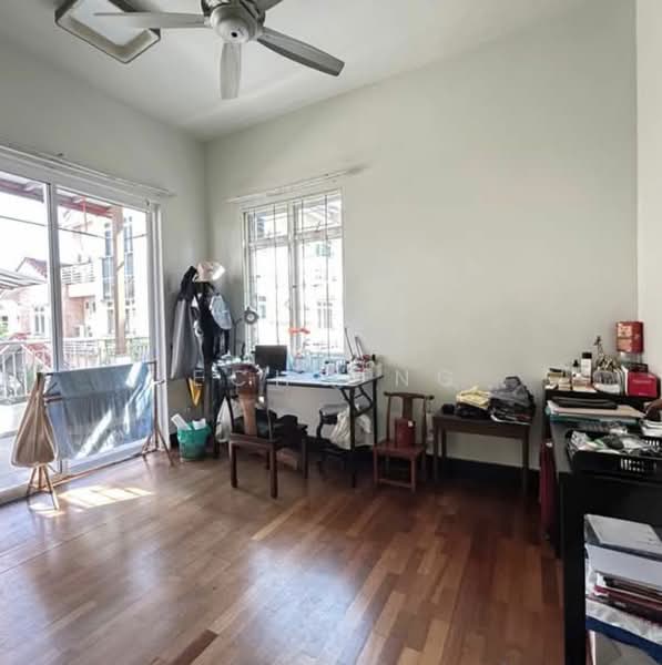 Semi-Detached House for Sale in Desa Parkcity (Kuala Lumpur) - Echo Ng - Study - PropertyGuru.com.my