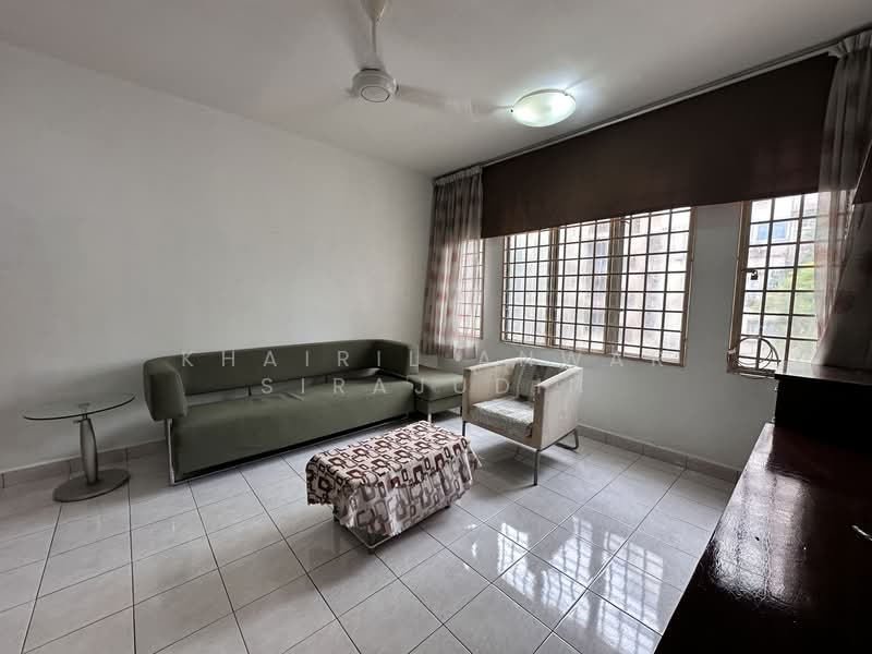 Condominium for Rent at De Rozelle - Khairil Anwar Sirajudin - Living Room - PropertyGuru.com.my