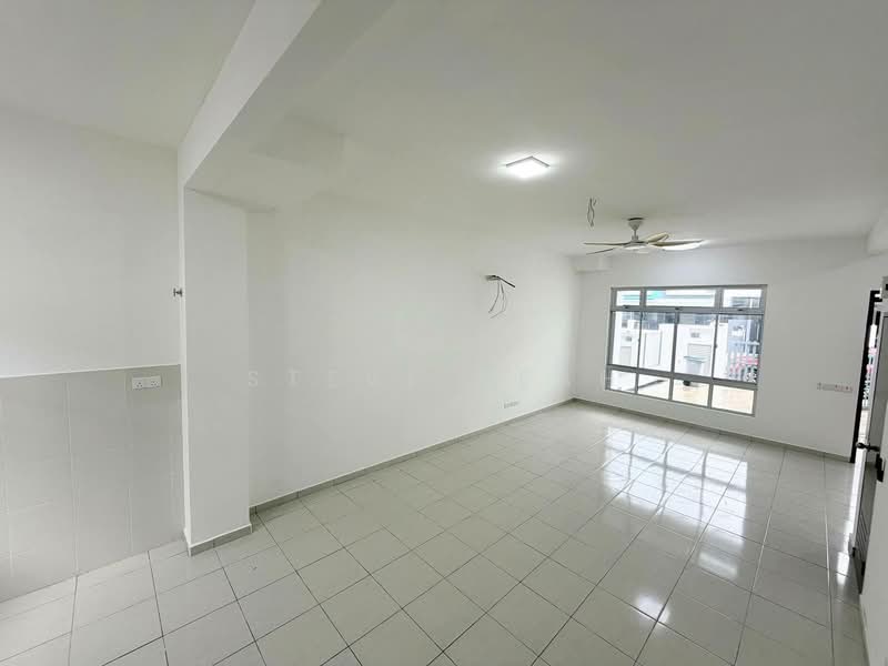 2-storey Terraced House for Rent in Setia Eco Gardens (Gelang Patah) - Steve Seah - Living Room - PropertyGuru.com.my