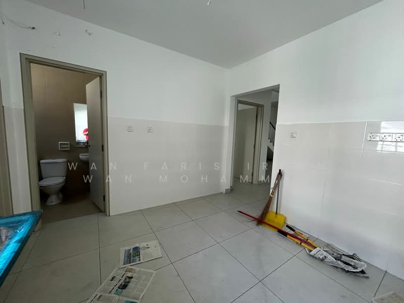 Rumah Teres 2 Tingkat untuk Dijual di Nilai Impian (Nilai) - Wan Faris Irfan Wan Mohammad - Bathroom - PropertyGuru.com.my