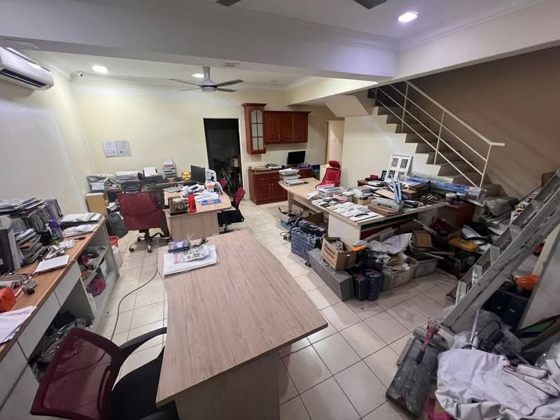 2-storey Terraced House for Sale in Taman Desa Mas (Rawang) - Kelvin . - Interior - PropertyGuru.com.my