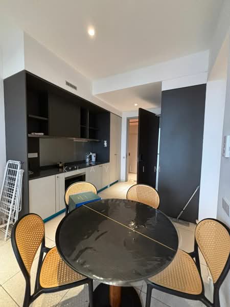 Servis Apartment untuk Disewa di Millerz Square Serviced Residence - Klay Lim - Kitchen - PropertyGuru.com.my