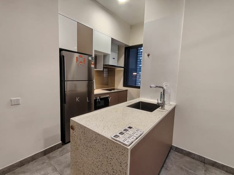 Servis Apartment untuk Disewa di Millerz Square Serviced Residence - Klay Lim - Kitchen - PropertyGuru.com.my