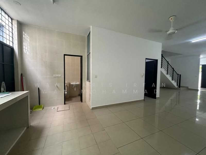 Rumah Teres 3 Tingkat untuk Dijual di Kajang (Selangor) - Wan Faris Irfan Wan Mohammad - Interior - PropertyGuru.com.my