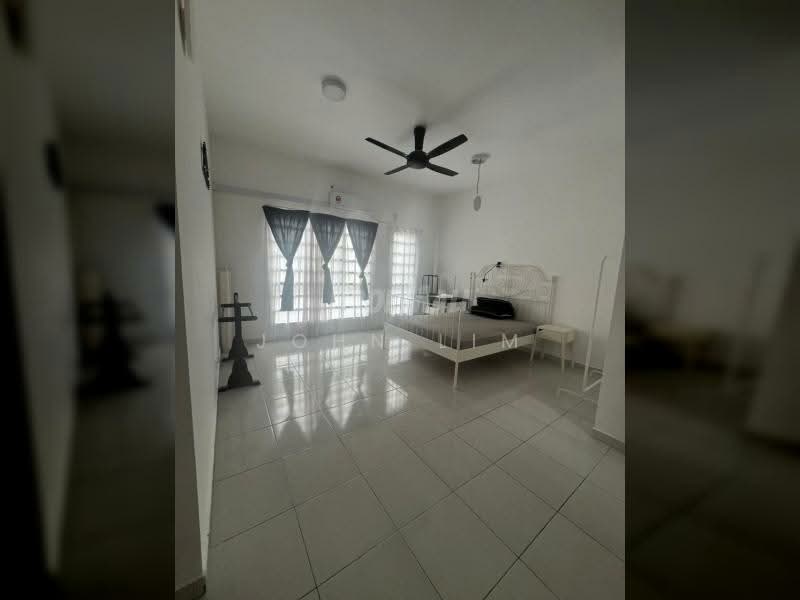 2-storey Terraced House for Rent in Shah Alam (Selangor) - John Lim - Bedroom - PropertyGuru.com.my