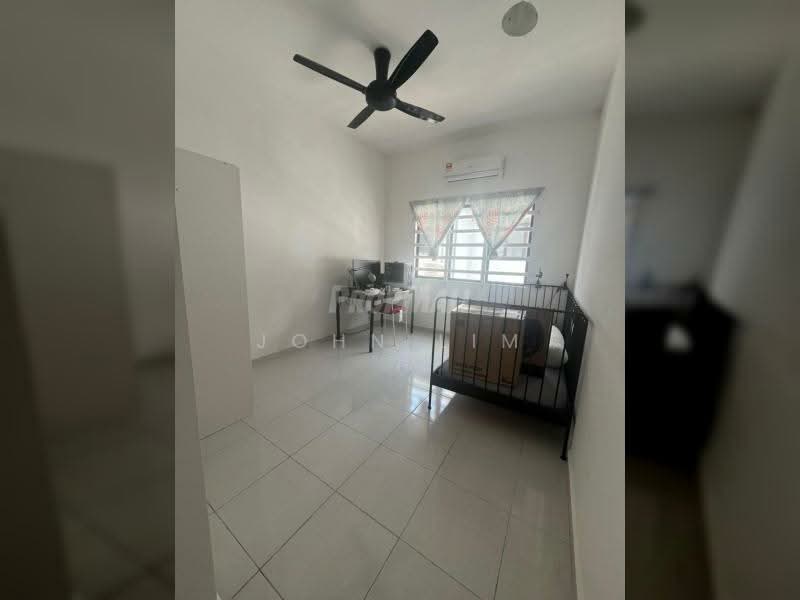 2-storey Terraced House for Rent in Shah Alam (Selangor) - John Lim - Bedroom - PropertyGuru.com.my