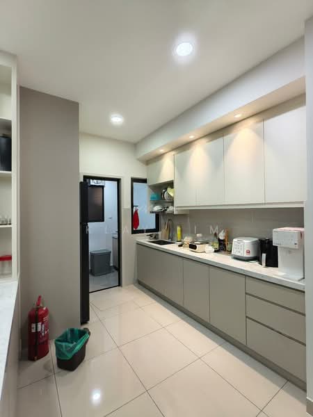 Service Residence for Rent at M Oscar - Klay Lim - Kitchen - PropertyGuru.com.my