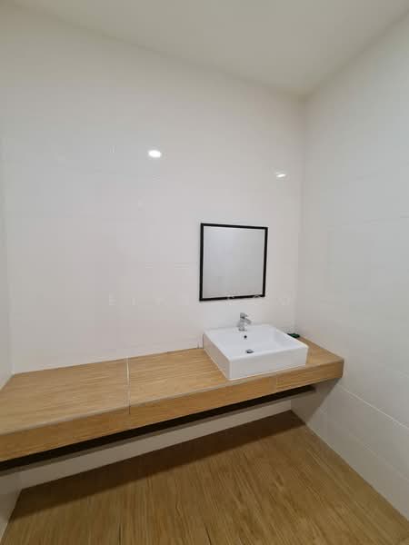 Kondominium untuk Disewa di The Parque Residences - Elyn Soo - Bathroom - PropertyGuru.com.my