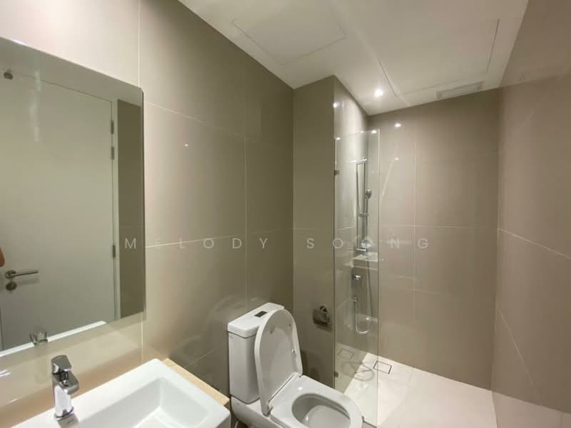 Servis Apartment untuk Disewa di Southlink - Melody Soong - Bathroom - PropertyGuru.com.my