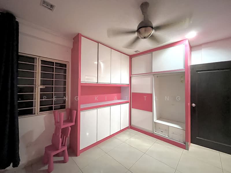 Condominium for Sale at Paradesa Tropika II - Peng Kiat Tang - Bedroom - PropertyGuru.com.my