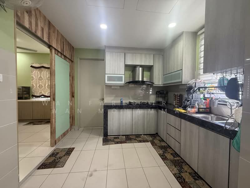 2-storey Terraced House for Sale in Kajang (Selangor) - Wan Faris Irfan Wan Mohammad - Kitchen - PropertyGuru.com.my