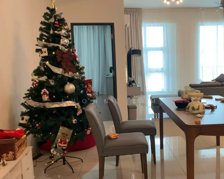 Kondominium untuk Dijual di Scott Residence - Evonne Lim - Living Room - PropertyGuru.com.my