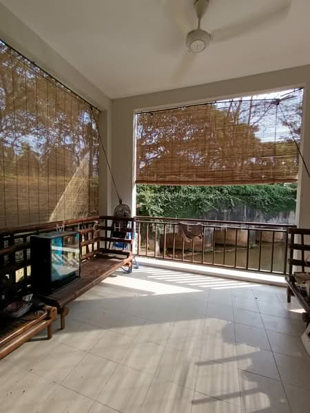 Rumah Berkembar untuk Dijual di Leisure Farm (Gelang Patah) - Michelle He - Balcony - PropertyGuru.com.my