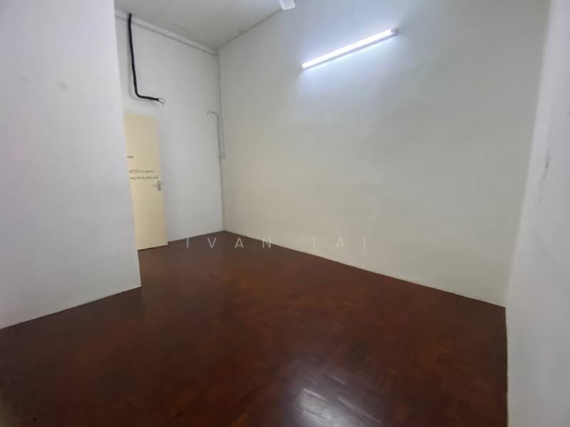 Rumah Teres 2 Tingkat untuk Dijual di Taman Ipoh Jaya (Ipoh) - Ivan Tai - PropertyGuru.com.my